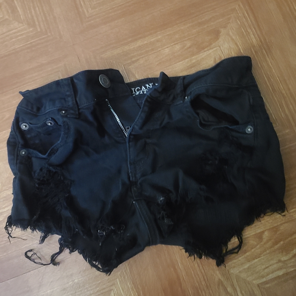 American Eagle Black Distressed Denim Shorts Size 0